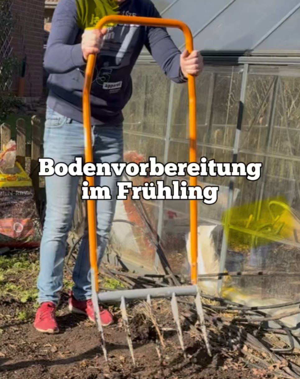 bodenbearbeitung mit Broadfork ohne Umgraben im Gemüsegarten